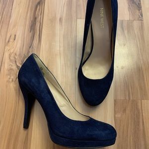 Nine West Suede Navy Pumps